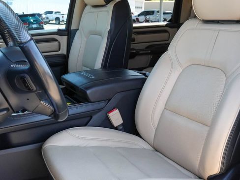 Used 2019 RAM 1500 Limited AWD/4WD image 6