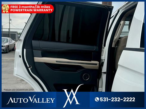 Used 2022 Ford Expedition XLT AWD/4WD image 21