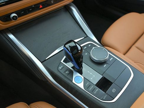 Used 2023 BMW i4 eDrive40 w/ M Sport Package image 26