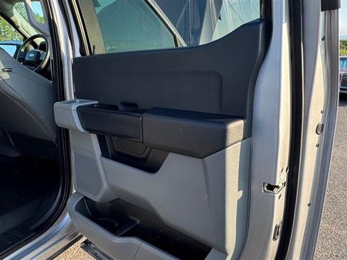Used 2022 Ford F150 Lightning Pro AWD/4WD image 40