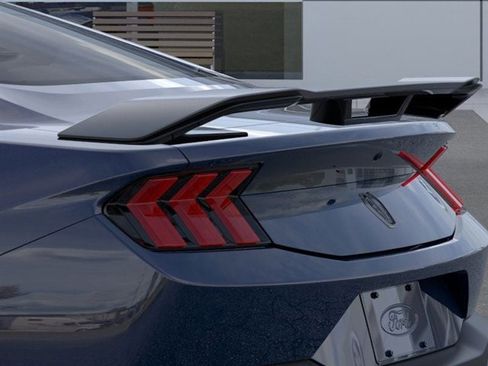 New 2025 Ford Mustang Dark Horse image 22