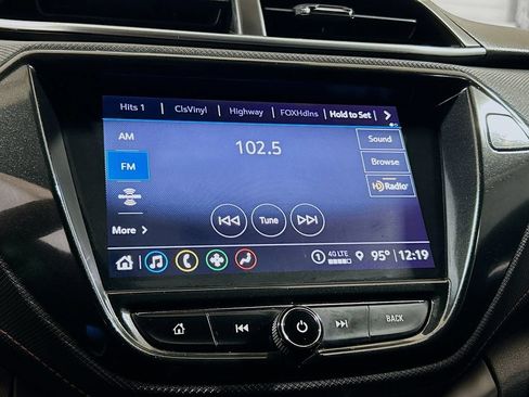 Used 2023 Chevrolet TrailBlazer RS w/ Technology Package FWD image 12
