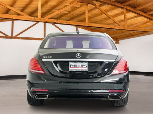 Used 2015 Mercedes-Benz S 550 Sedan image 4