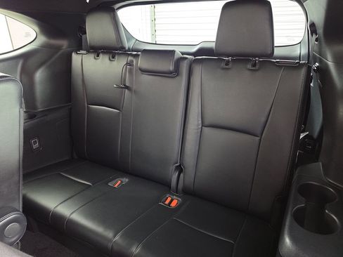 Used 2022 Toyota Highlander XSE FWD image 41