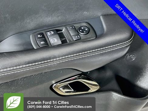 Used 2019 Dodge Challenger SRT Hellcat Redeye RWD image 12