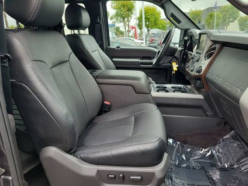Used 2016 Ford F250 Lariat RWD image 17