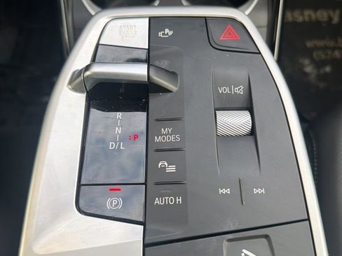 New 2025 BMW X1 xDrive28i w/ Technology Package image 34