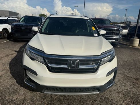 Used 2019 Honda Pilot Touring image 2