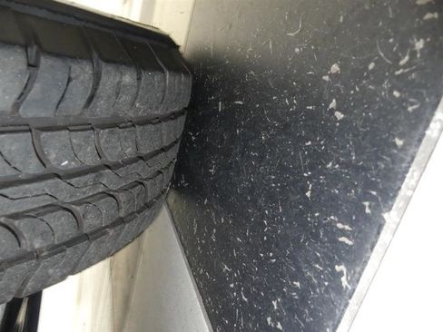 Used 2019 Nissan Pathfinder SV image 34