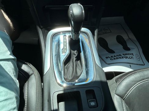 Used 2015 Buick Regal AWD image 25