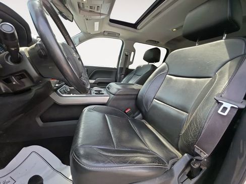 Used 2017 Chevrolet Silverado 1500 LTZ Z71 w/ LTZ Plus Package image 9