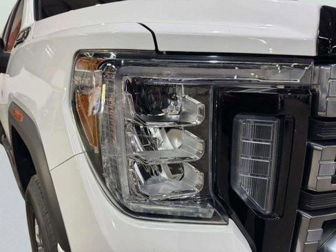 Used 2022 GMC Sierra 2500 AT4 AWD/4WD image 21