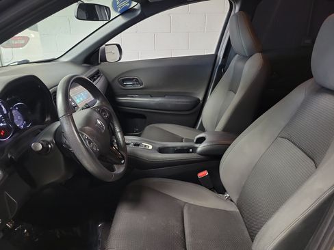 Used 2022 Honda HR-V Sport image 17