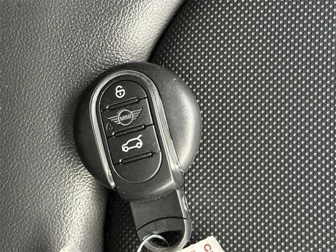 Used 2019 MINI Cooper Clubman S image 20