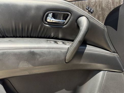 Used 2023 Nissan Armada Platinum w/ Captain's Chairs Package AWD/4WD image 26