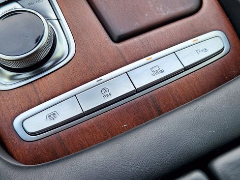 Used 2019 Kia K900 Luxury AWD/4WD image 20