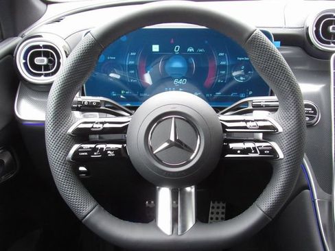 New 2026 Mercedes-Benz GLC 300 4MATIC image 25