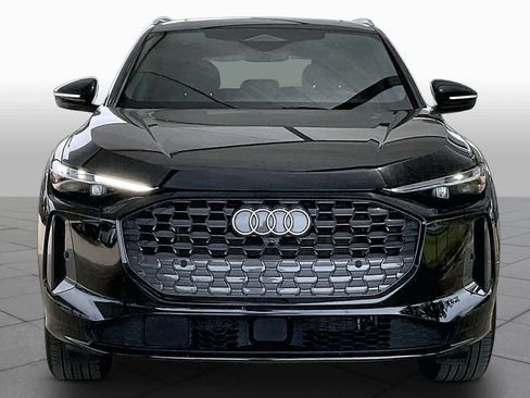 Used 2025 Audi Q5 Premium Plus w/ Premium Plus AWD/4WD image 4