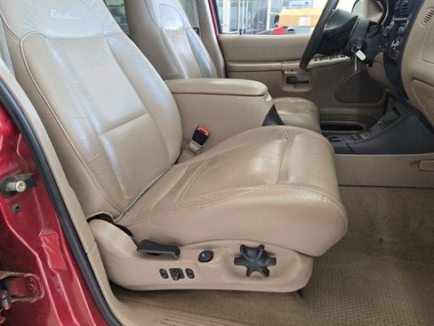 Used 1999 Ford Explorer Eddie Bauer AWD/4WD image 4