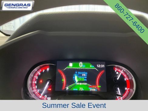 Used 2025 Toyota RAV4 XLE AWD/4WD image 21