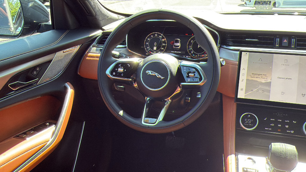 New 2026 Jaguar F-PACE R-Dynamic S AWD/4WD image 25