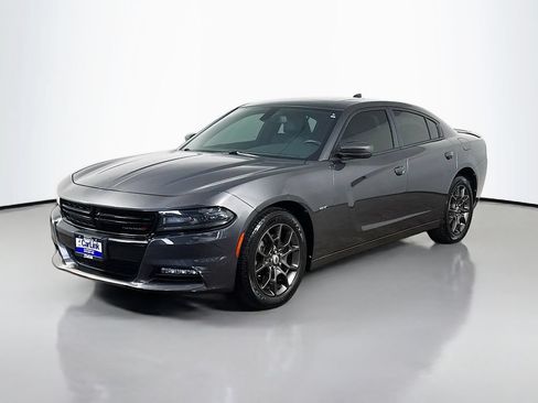Used 2018 Dodge Charger GT AWD/4WD image 3