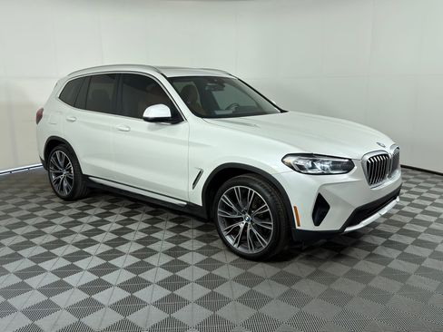 Used 2024 BMW X3 sDrive30i w/ Convenience Package image 6