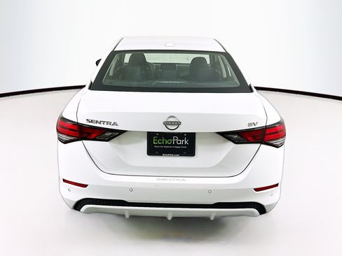 Used 2024 Nissan Sentra SV FWD image 7