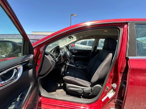 Used 2019 Nissan Sentra SV image 9
