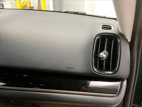 Used 2019 MINI Cooper Countryman S w/ Premium Package image 16