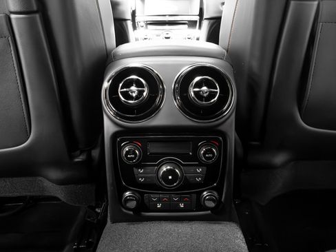 Used 2016 Jaguar XJ R image 26