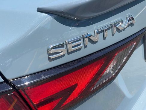 Certified 2024 Nissan Sentra SR FWD image 32
