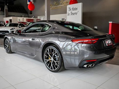 Used 2024 Maserati GranTurismo Modena image 7
