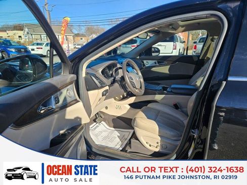 Used 2016 Lincoln MKX Reserve w/ Luxury Package image 10