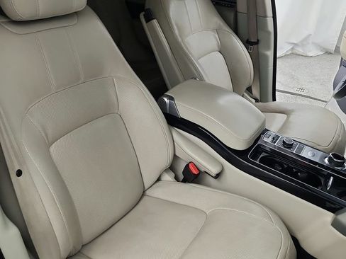 Used 2019 Land Rover Range Rover Supercharged AWD/4WD image 30