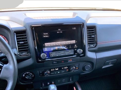 Used 2024 Nissan Frontier PRO-4X w/ Pro Convenience Package AWD/4WD image 7