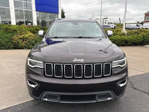 Used 2017 Jeep Grand Cherokee Limited w/ Luxury Group II AWD/4WD image 3