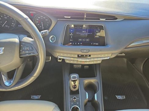 Used 2019 Cadillac XT4 Sport image 25