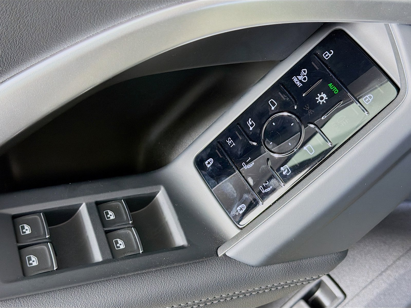 New 2026 Audi Q5 Premium Plus AWD/4WD image 17