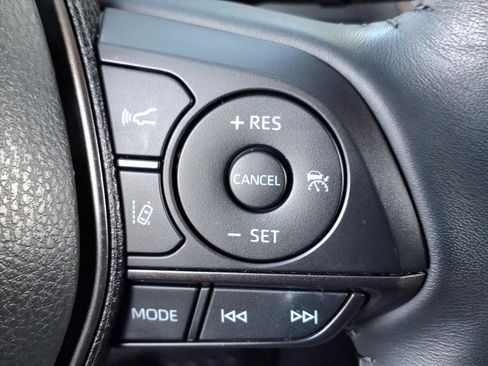 Used 2024 Toyota Camry SE image 29