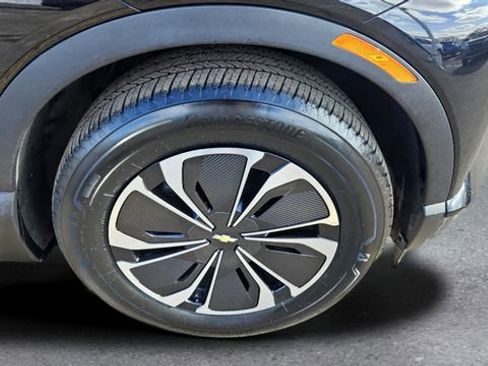 Used 2024 Chevrolet Blazer EV LT image 17