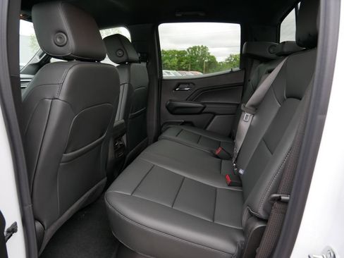 New 2026 GMC Canyon Elevation w/ Convenience Package AWD/4WD image 9