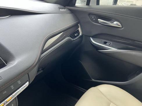 Used 2021 Cadillac XT4 Sport image 19