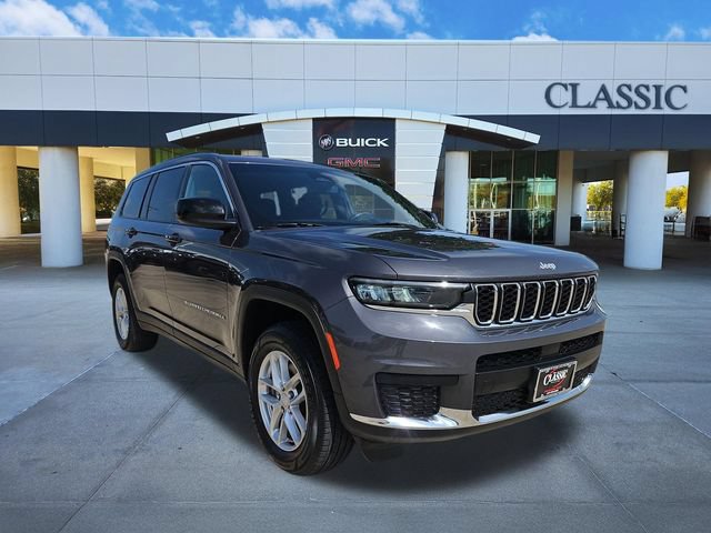 Used 2024 Jeep Grand Cherokee L Laredo AWD/4WD image 1