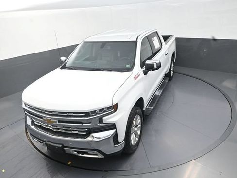 Used 2021 Chevrolet Silverado 1500 LTZ w/ Z71 Off-Road Package AWD/4WD image 13