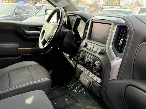 Used 2019 Chevrolet Silverado 1500 LT w/ All-Star Edition image 19