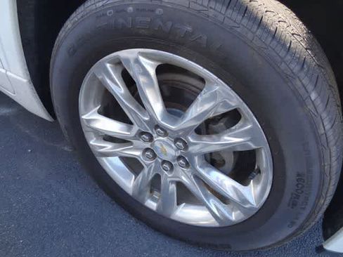 Used 2019 Chevrolet Traverse High Country w/ LPO, Cargo Package AWD/4WD image 16