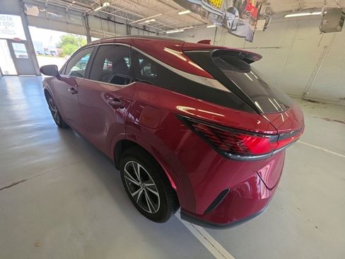 Used 2023 Lexus RX 350h w/ Accessory Package (2T) AWD/4WD image 7
