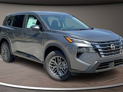 New 2026 Nissan Rogue S image 2