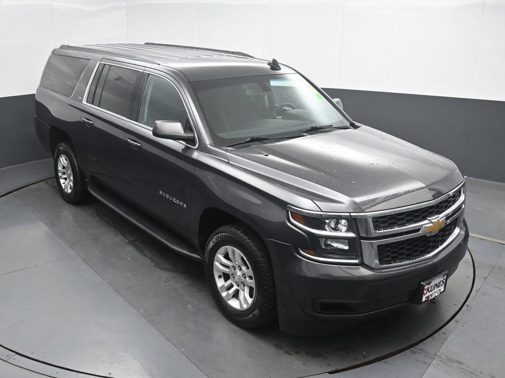 Used 2016 Chevrolet Suburban LS RWD image 33